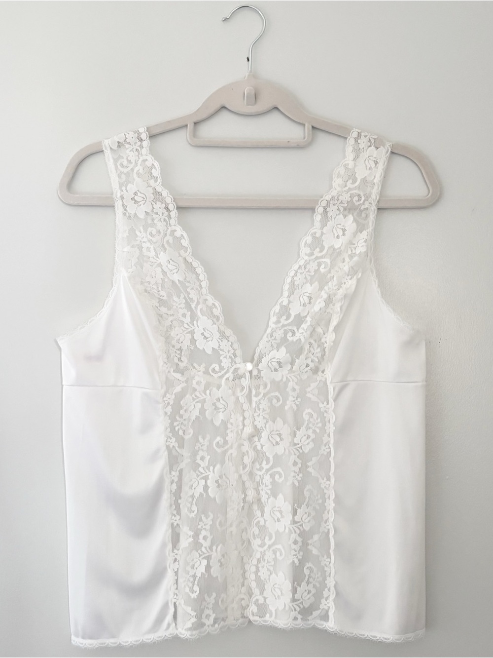 VTG Lace Button Tank Top